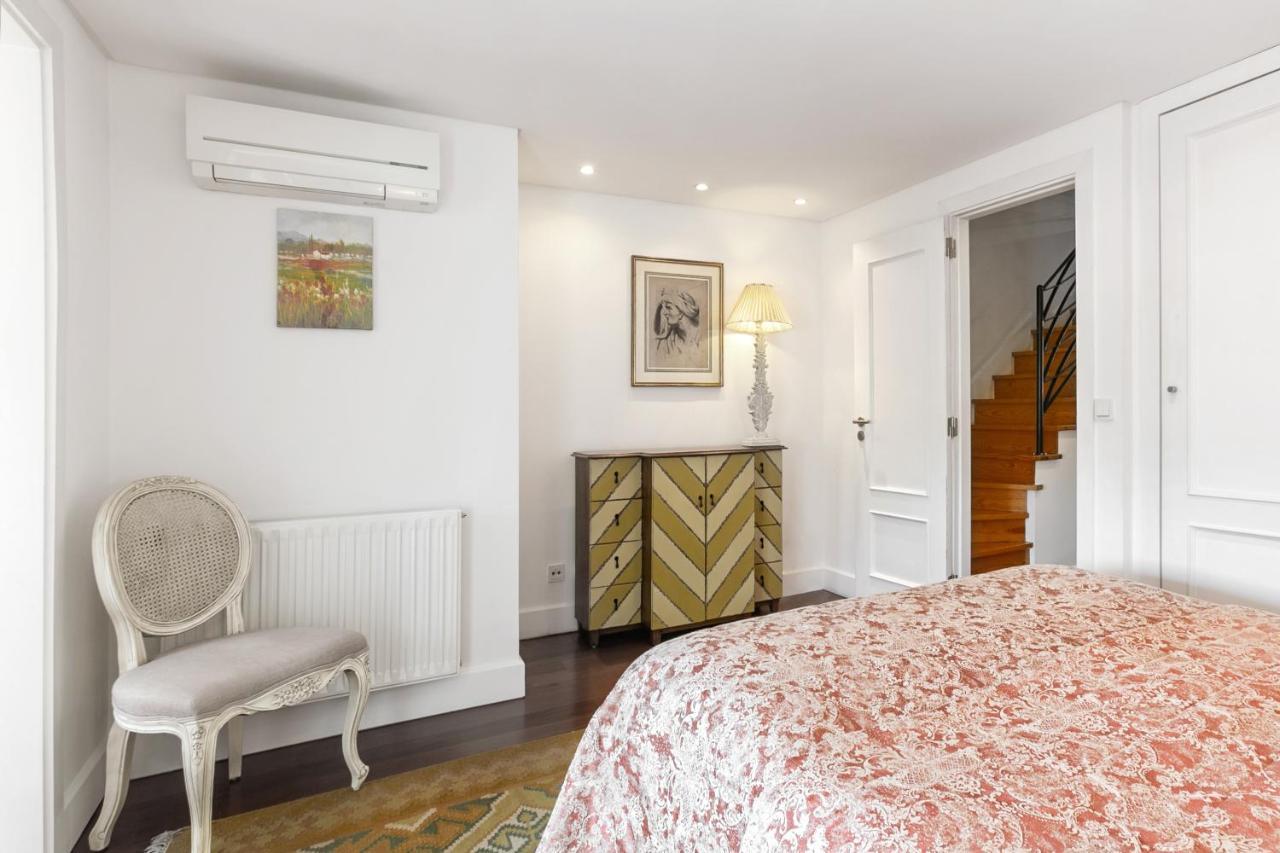 Lisbon Rentals Chiado Екстериор снимка