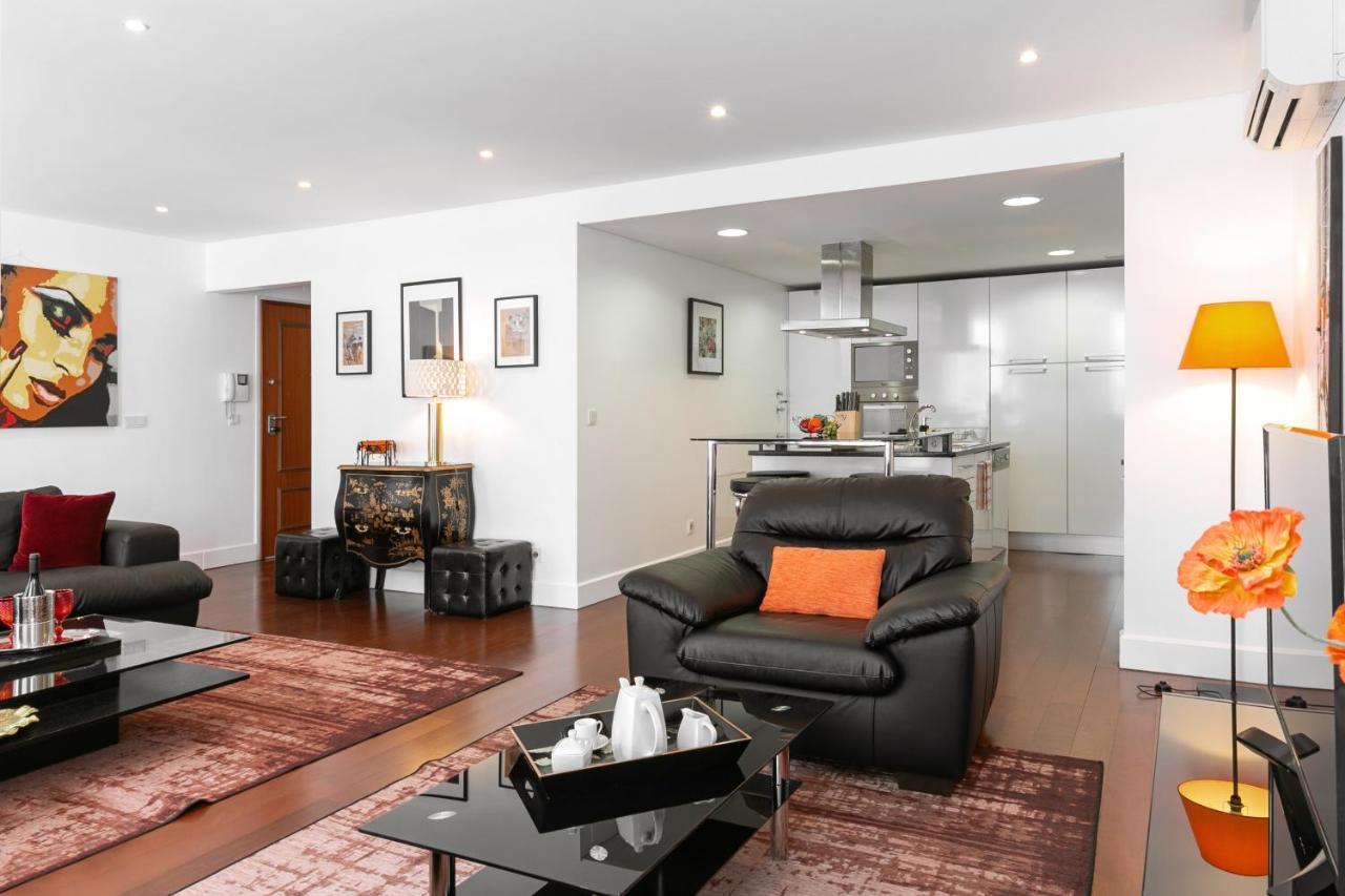 Lisbon Rentals Chiado Екстериор снимка