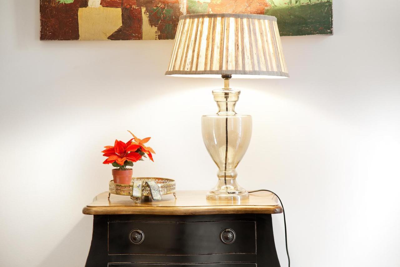 Lisbon Rentals Chiado Екстериор снимка